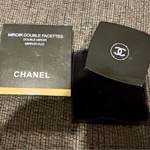 CHANEL Miroir Double Facettes in Black